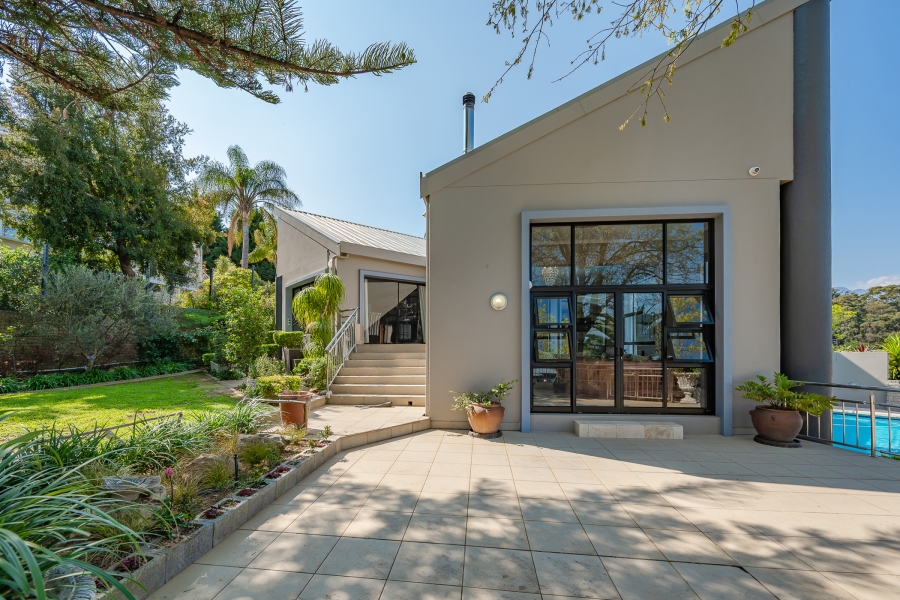 4 Bedroom Property for Sale in La Concorde Western Cape
